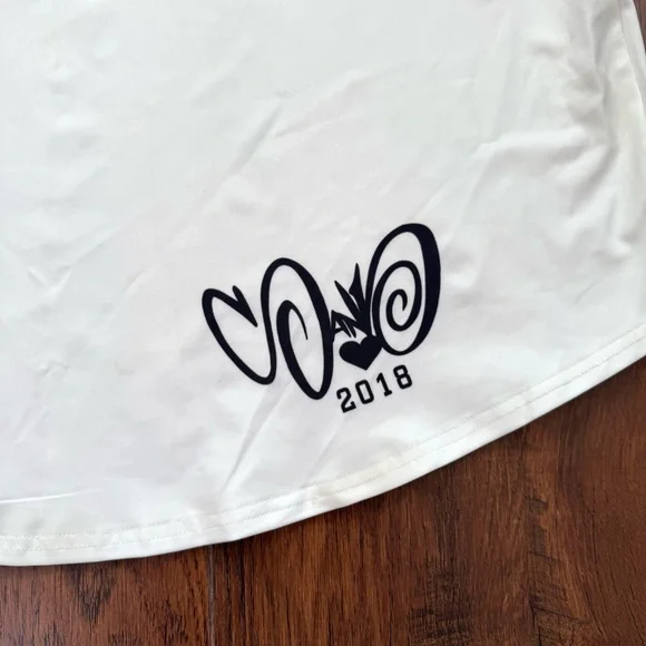 SANDONER 2018 limited edition doll graphic pullover top, RARE, size XL/2XL